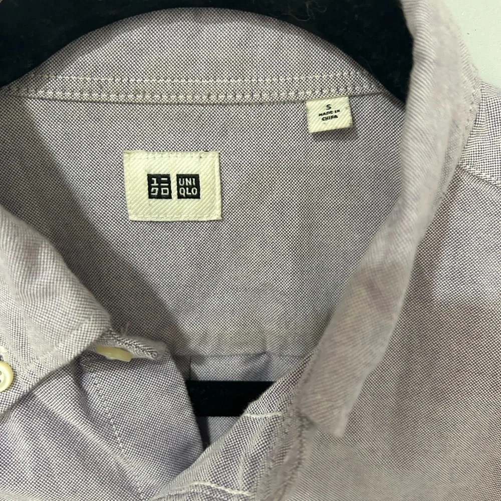 Uniqlo Light Purple Button Shirt - Picture 3 of 3